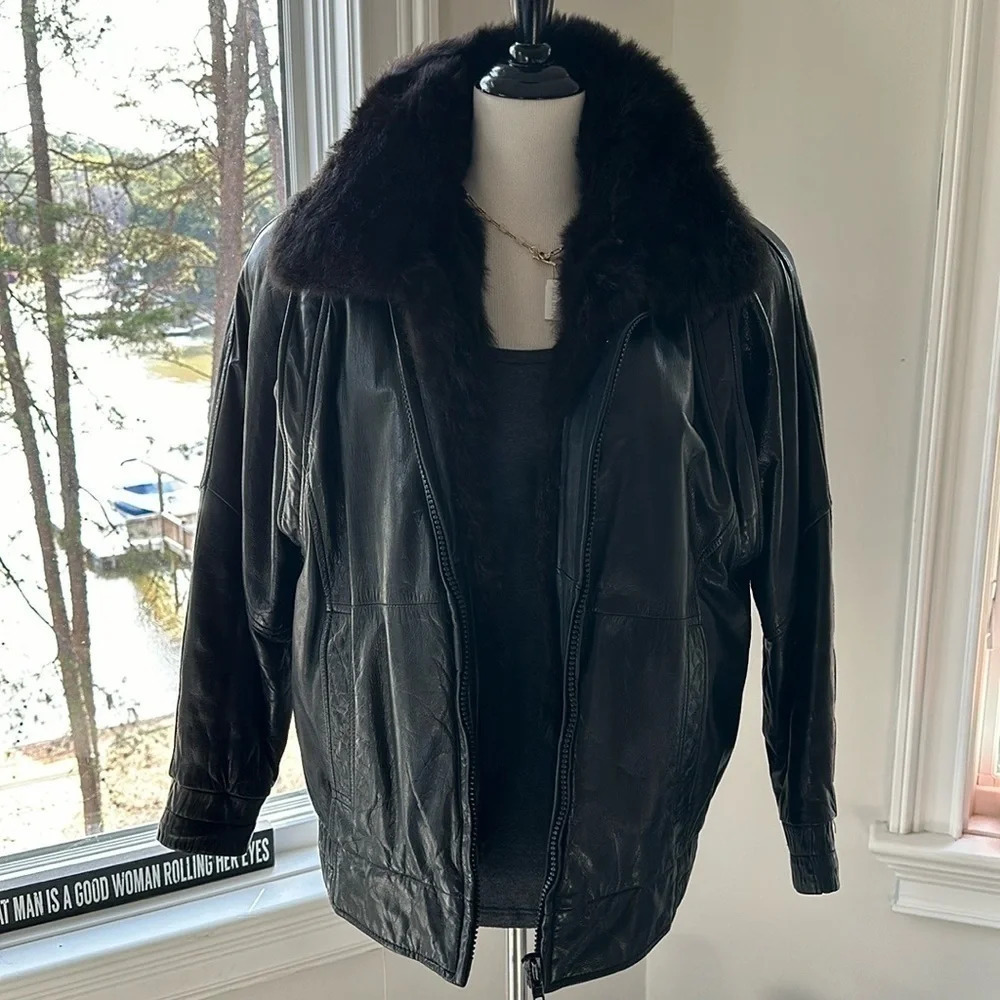 Vintage Marc by Andrew Marc Leather Jkt, lined w/removable NZ Opossum fur vest - Picture 5 of 13